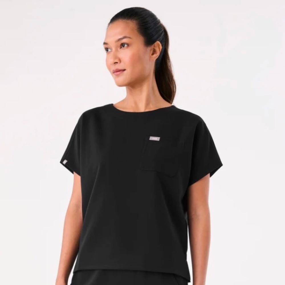 Figs  relaxed fit navy scrub top